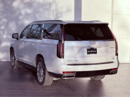 2023 Cadillac Escalade ESV Premium Luxury Platinum