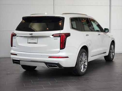 2024 Cadillac XT6 Premium Luxury FWD