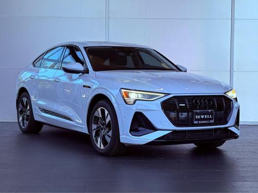 2022 Audi e-tron Sportback S line Premium