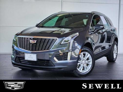 2022 Cadillac XT5 Luxury