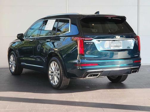 2025 Cadillac XT6 Premium Luxury FWD