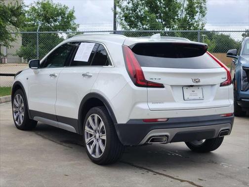 2021 Cadillac XT4 Premium Luxury