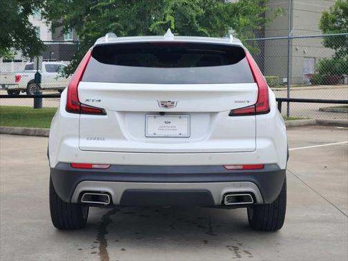 2021 Cadillac XT4 Premium Luxury