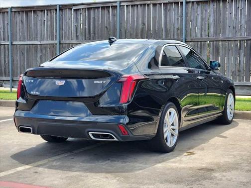2023 Cadillac CT4 Luxury