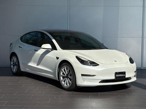 2023 Tesla Model 3 Standard Range