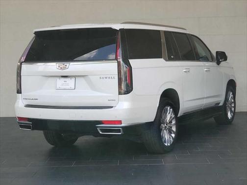 2024 Cadillac Escalade ESV Premium Luxury
