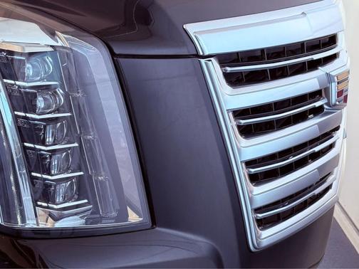 2017 Cadillac Escalade ESV Platinum