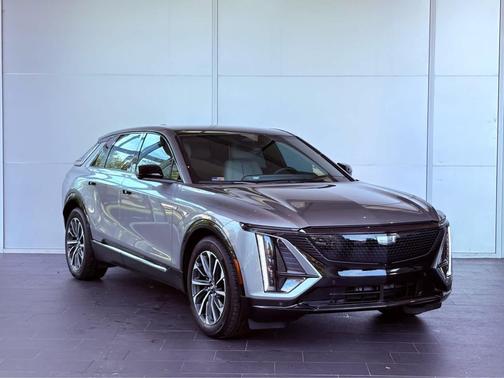2025 Cadillac LYRIQ Sport