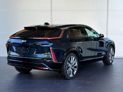 2024 Cadillac LYRIQ Luxury