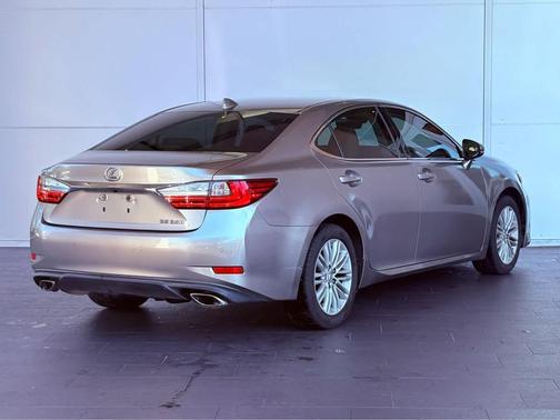 2017 Lexus ES 350 Base