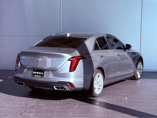 2024 Cadillac CT4 Luxury