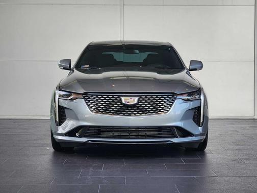 2024 Cadillac CT4 Luxury