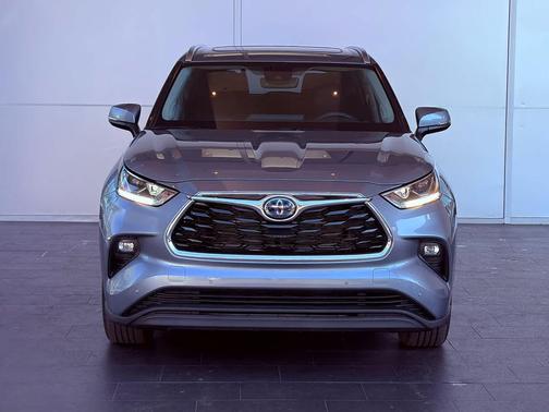 2023 Toyota Highlander Hybrid Limited
