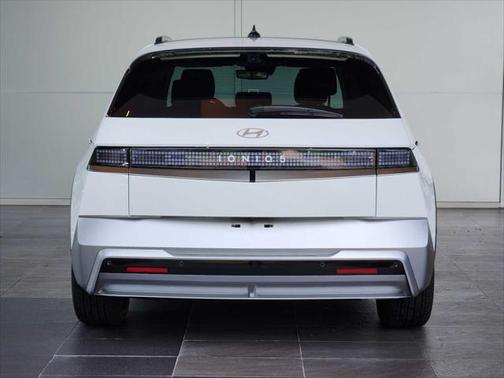 2025 Hyundai IONIQ 5 Limited