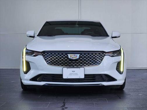 2024 Cadillac CT4 Luxury