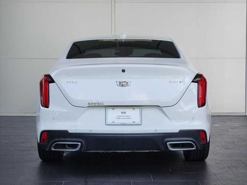 2024 Cadillac CT4 Luxury