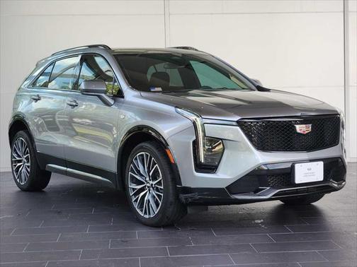 2024 Cadillac XT4 Sport