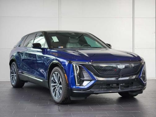 2025 Cadillac LYRIQ Sport