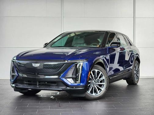 2025 Cadillac LYRIQ Sport