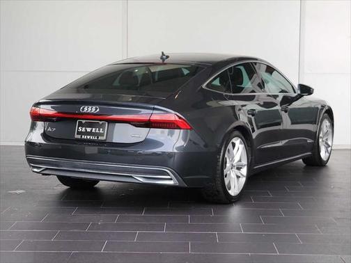 2022 Audi A7 55 Premium Plus