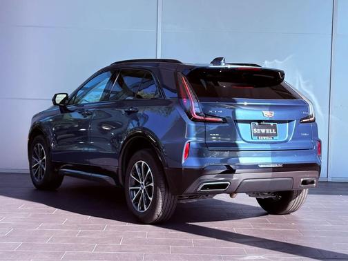 2024 Cadillac XT4 Sport