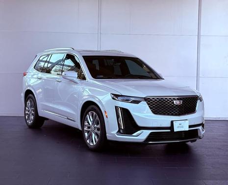 2023 Cadillac XT6 Premium Luxury FWD