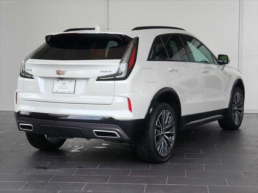 2024 Cadillac XT4 Sport