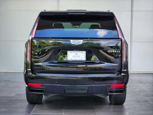 2023 Cadillac Escalade Sport Platinum