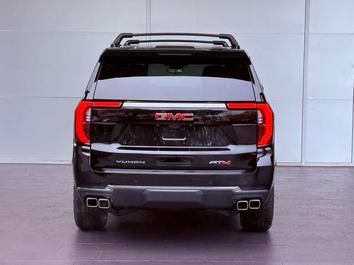 2026 GMC Yukon AT4 4WD