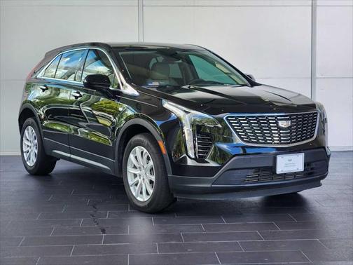 2023 Cadillac XT4 Luxury