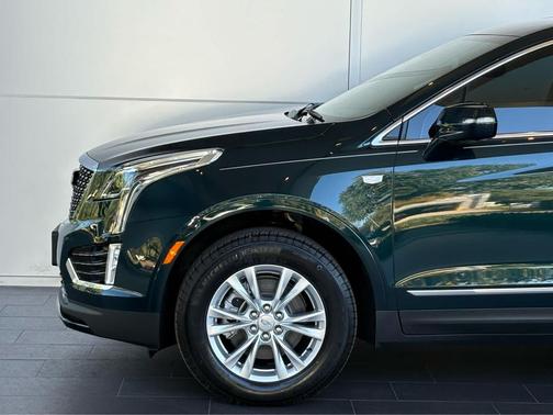 2025 Cadillac XT5 Luxury