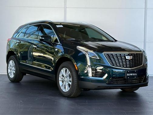 2025 Cadillac XT5 Luxury