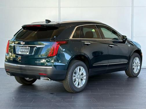 2025 Cadillac XT5 Luxury