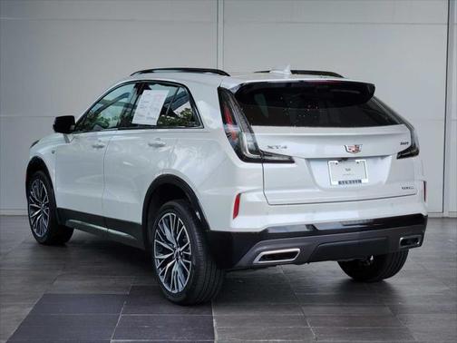 2025 Cadillac XT4 Sport