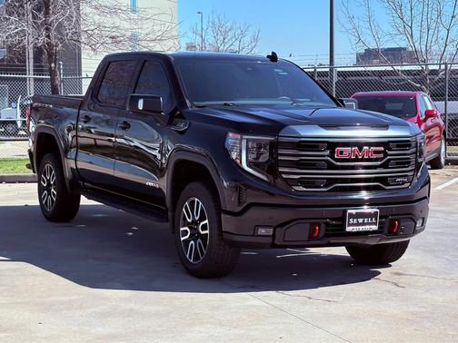 2024 GMC Sierra 1500 AT4