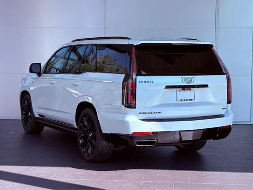 2026 Cadillac Escalade Sport Platinum