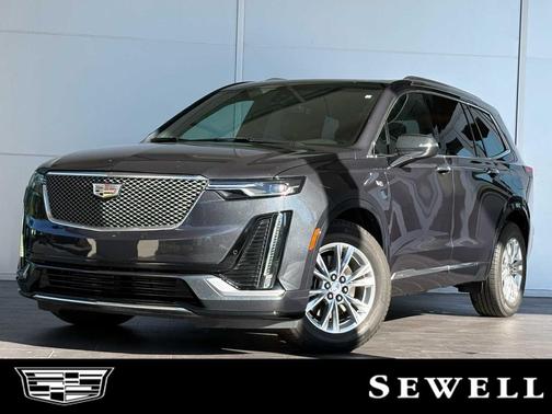 2023 Cadillac XT6 Luxury FWD