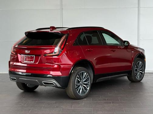 2025 Cadillac XT4 Sport