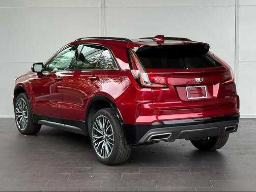 2025 Cadillac XT4 Sport