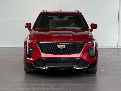 2025 Cadillac XT4 Sport