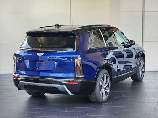 2026 Cadillac VISTIQ Sport