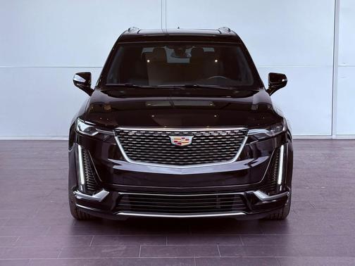 2025 Cadillac XT6 Premium Luxury FWD