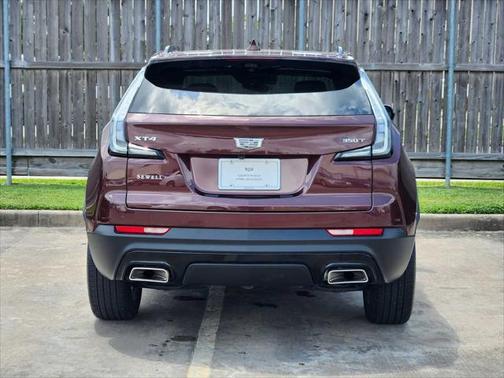 2022 Cadillac XT4 Sport