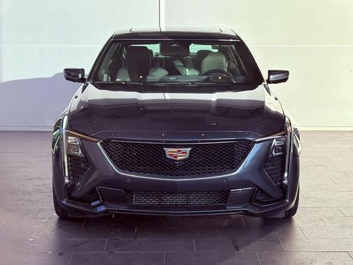 2025 Cadillac CT5 Sport