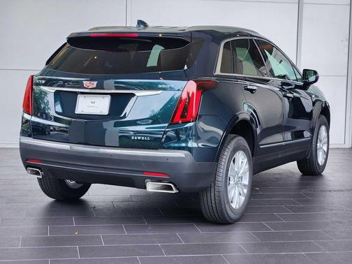 2025 Cadillac XT5 Luxury