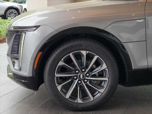 2025 Cadillac LYRIQ Sport w/1SF