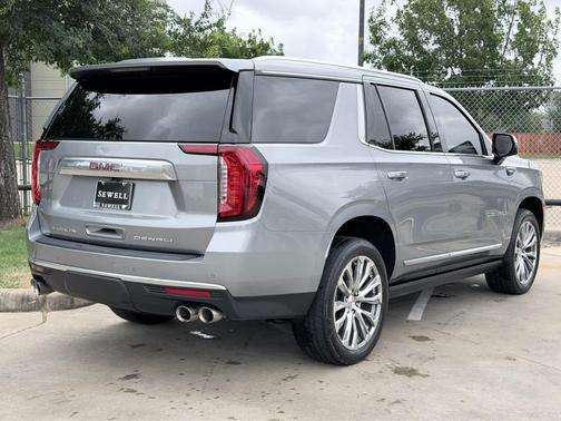 Sterling Metallic 2023 GMC Yukon Denali