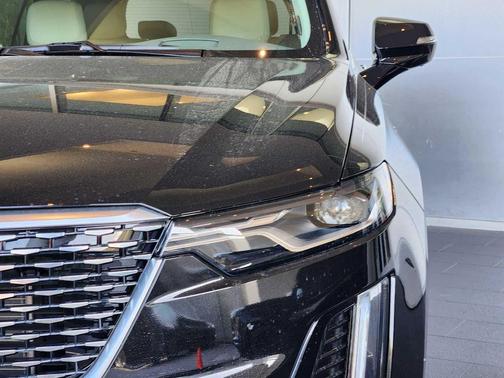 2025 Cadillac XT6 Premium Luxury FWD