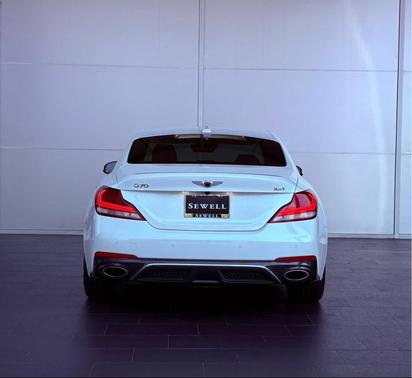 2020 Genesis G70 3.3T RWD