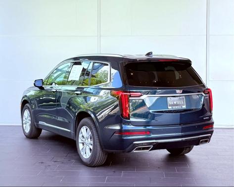 2025 Cadillac XT6 Luxury FWD